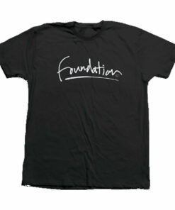 Tシャツ FOUNDATION SCRIPT TEE (BLACK)